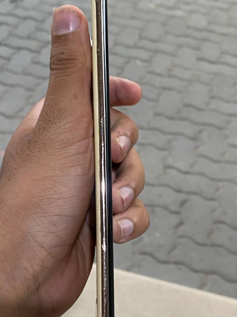 Tecno CAMON 30S 7