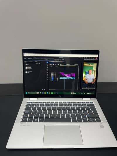 Hp x 360 16 512 lush condition i7 8 gen urgent sale
