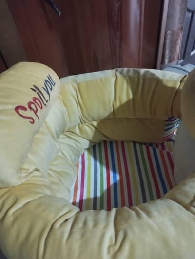 Baby Seater