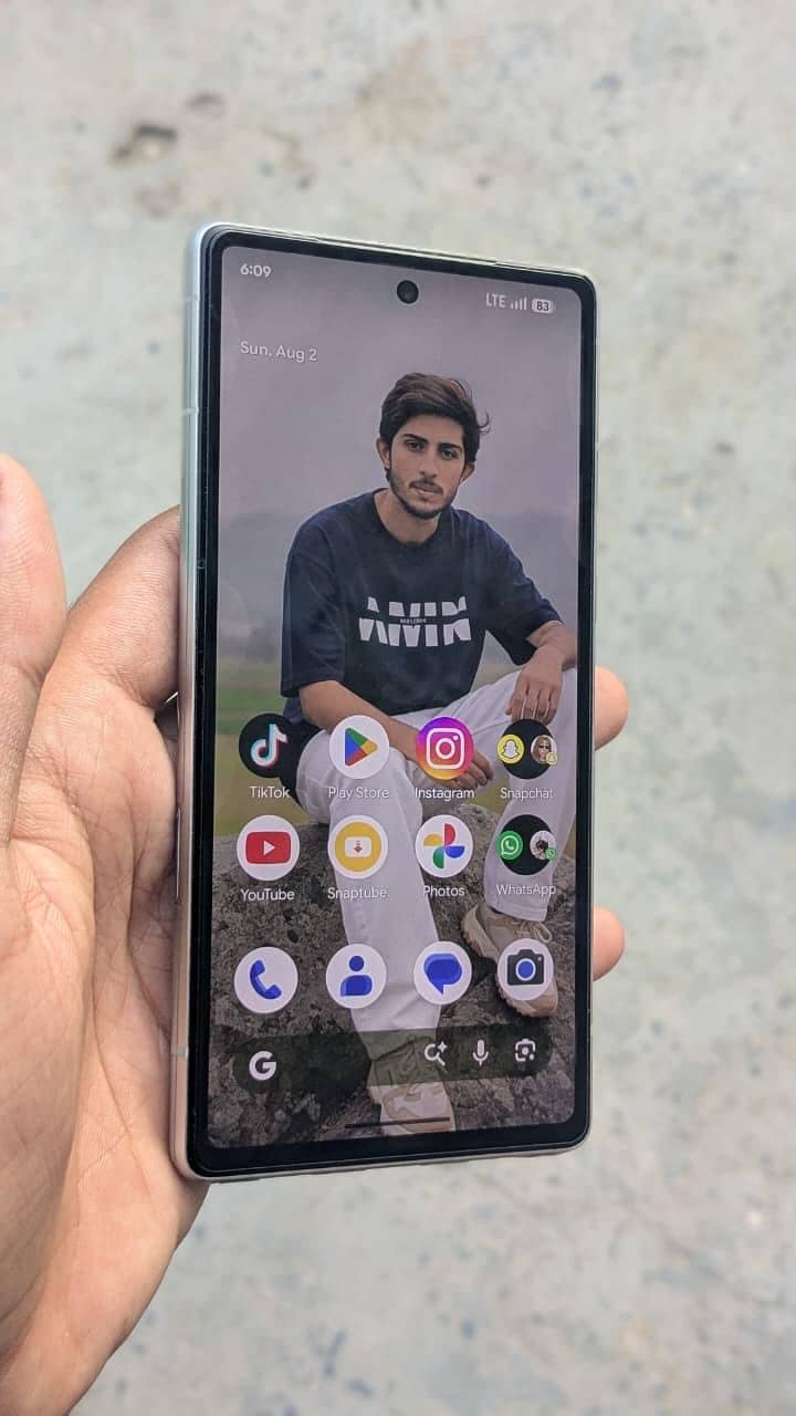 Google Pixel 7a 5