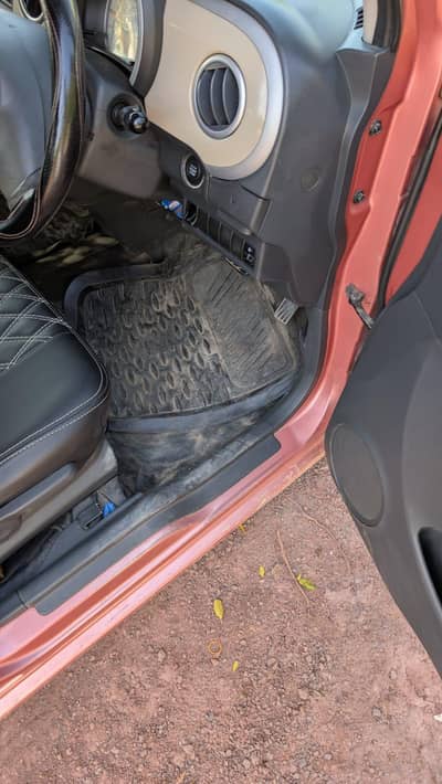 Suzuki Alto Lapin 2012