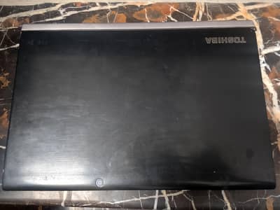 Touchscreen Toshiba Laptop | Intel Core M5 | 8GB RAM | SSD