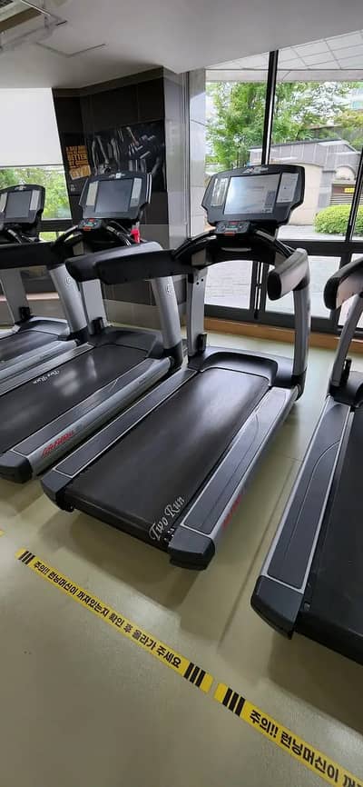 Imported Treadmill Cycle Elliptical Exercise Running wholesale dealer