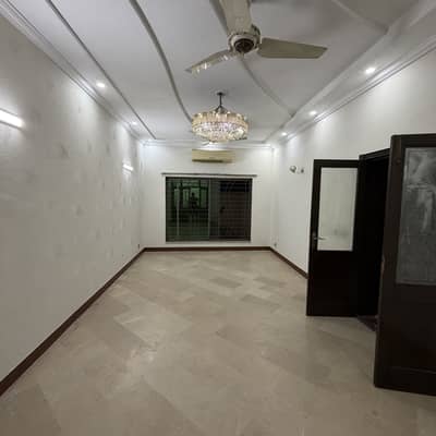 12 Marla Like Brand New House Available For SALE On 65 Feet Road Prime Location In Johar Town Phase 2