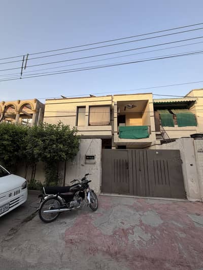 12 Marla House Available For Sale In The Heart Of Johar Town