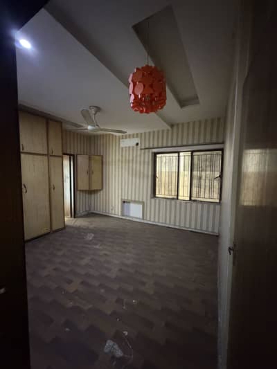 12 Marla House Available For Sale In The Heart Of Johar Town