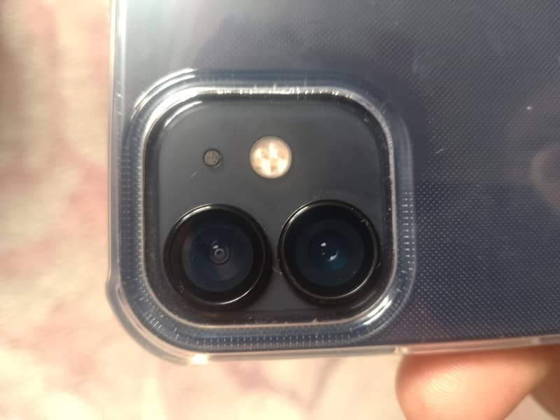 Apple iPhone 12 1