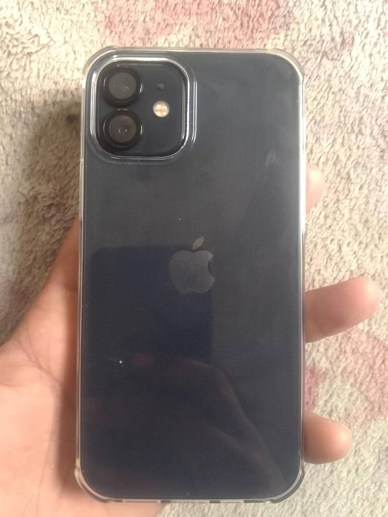 Apple iPhone 12 2