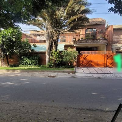 Shah Jamal Colony 1 Kanal House Up For sale