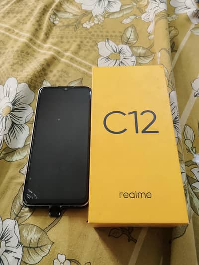 Realme C12
