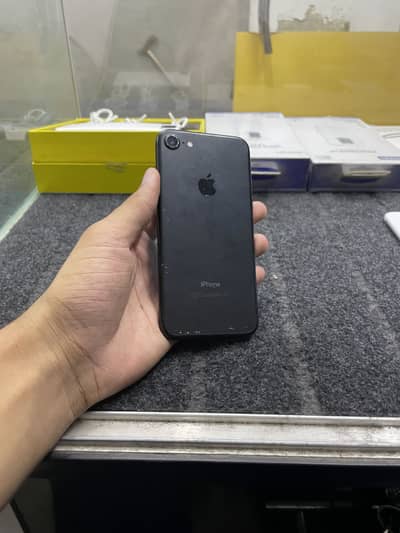 iPhone 7