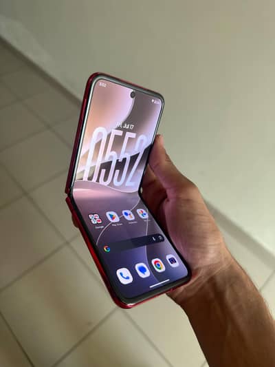 Moto Razor 40 Ultra Urgent Sale