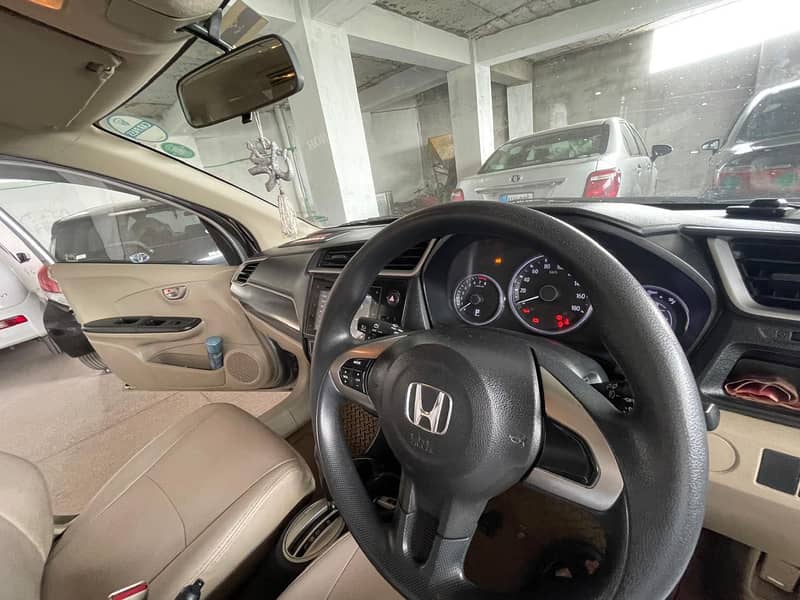 BRV / 100% no repaint guaranteed /2018 / urgent sale 7