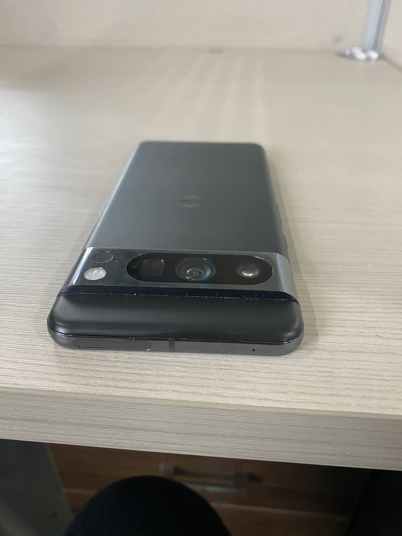 Google Pixel 8 Pro 1