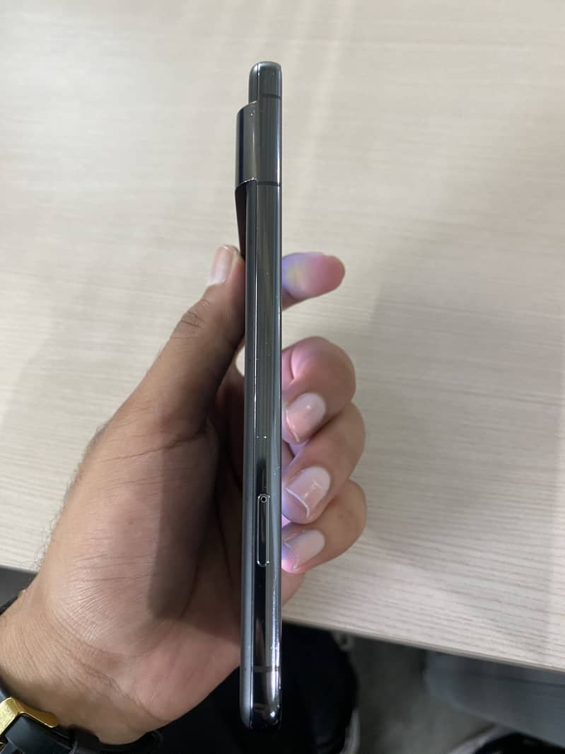 Google Pixel 8 Pro 4