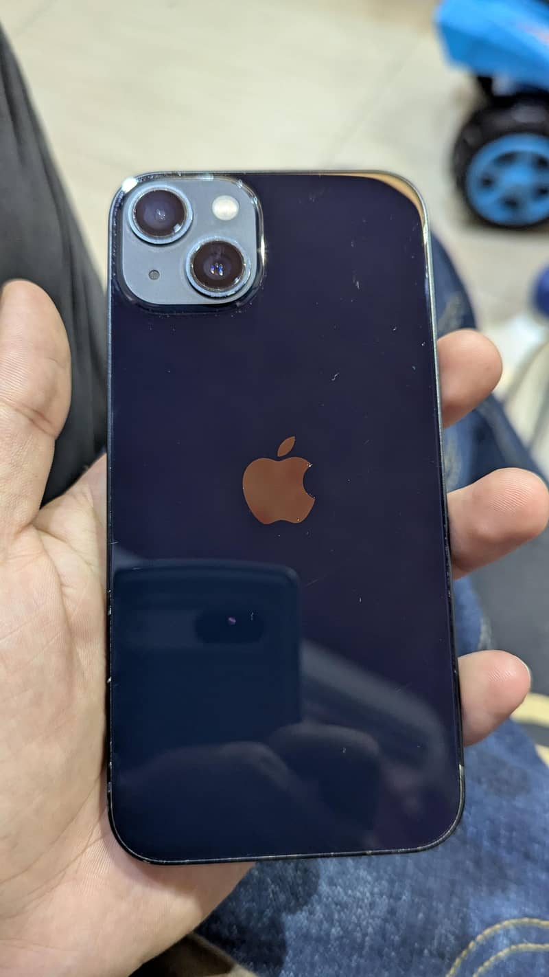 Apple iPhone 13 0
