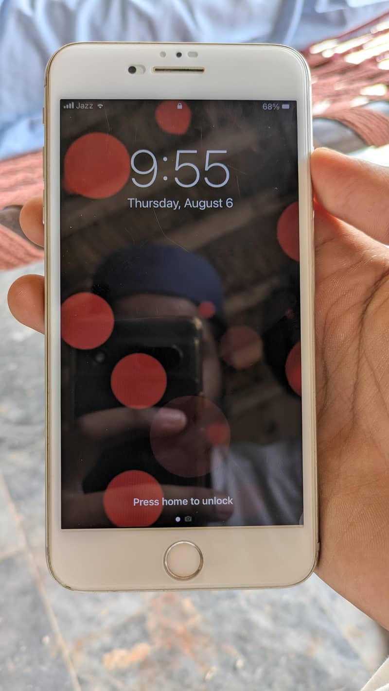 Apple iPhone 7 Plus 2