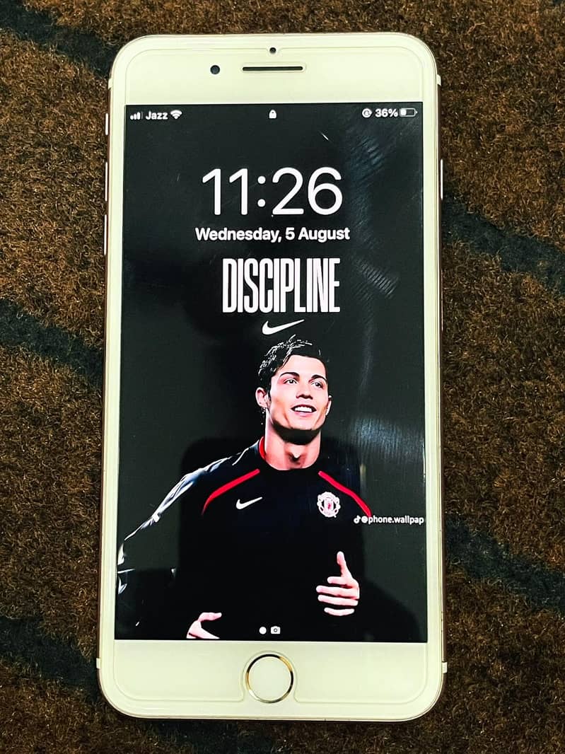 Apple iPhone 7 Plus 4