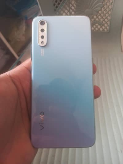 Vivo S1