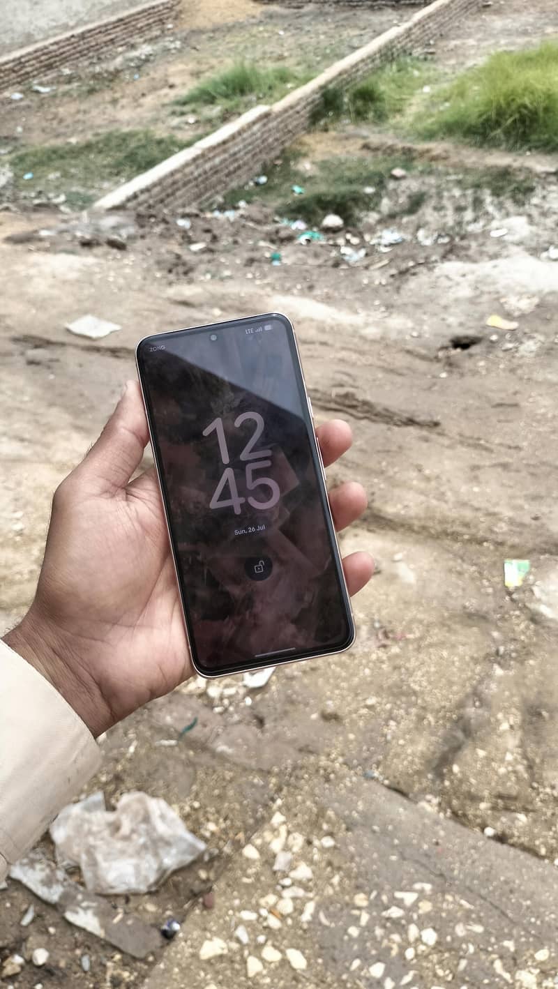 Google Pixel 8 1