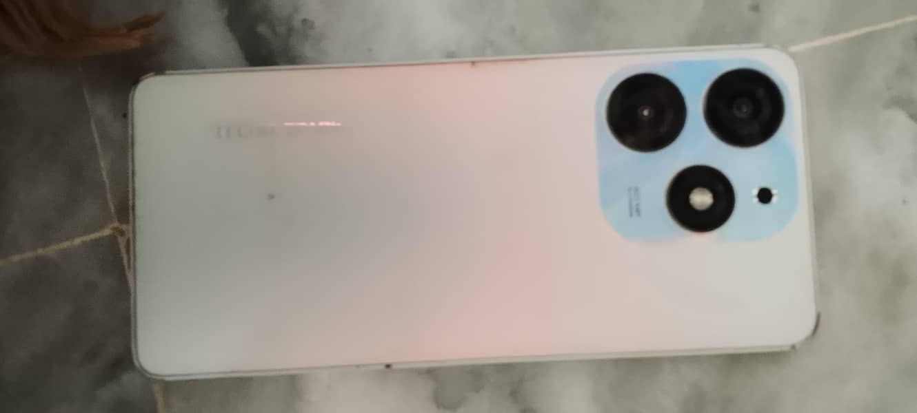 Tecno Spark 10 Pro 4