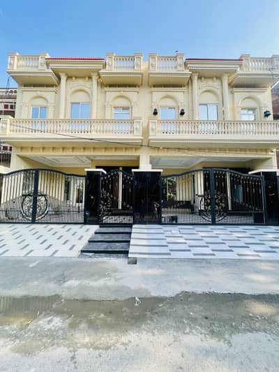 8 Marla Brand New House Available For Sale