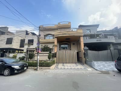 13 Marla House Available For Sale Samanabad