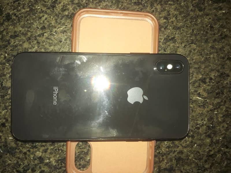 Apple iPhone X 3