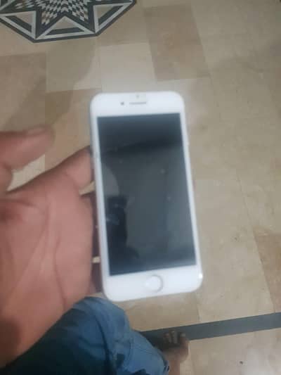 Apple iPhone 8