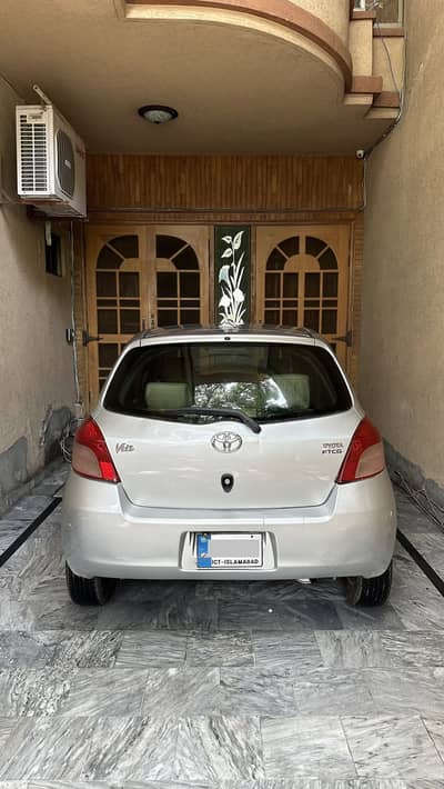 Toyota Vitz 2006
