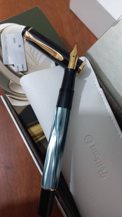 New Pelikan M200 Fountain pen