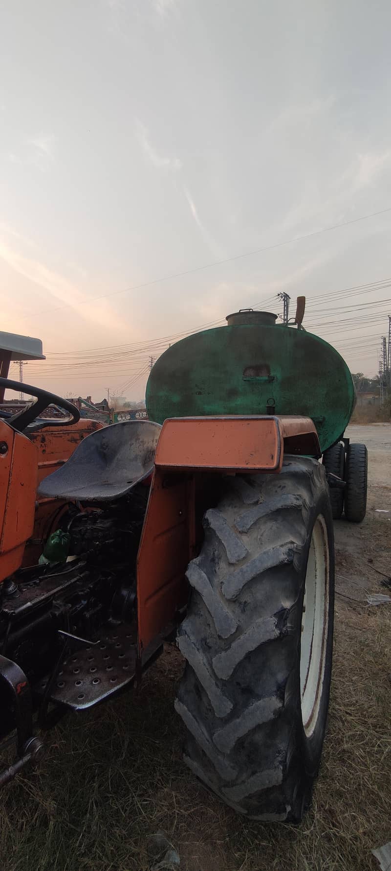Tractor 5