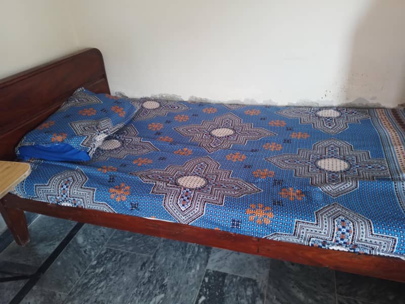 single bed without mattress 1