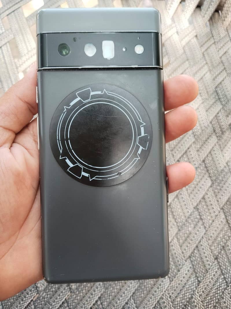 Google Pixel 6 Pro 2