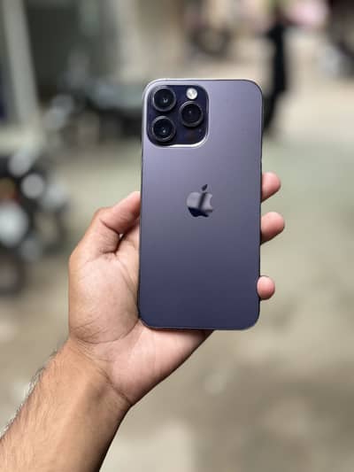 I phone 14 pro max 128 GB for sall