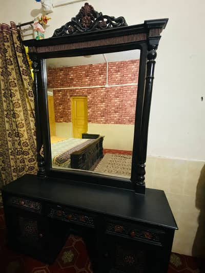 Chinioti-Style Furniture for Sale