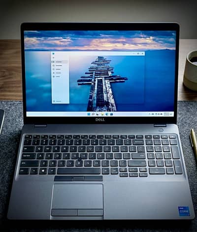 Dell latitude 5501 | core i7 9th generation | 16 gb RAM | 256 nvme