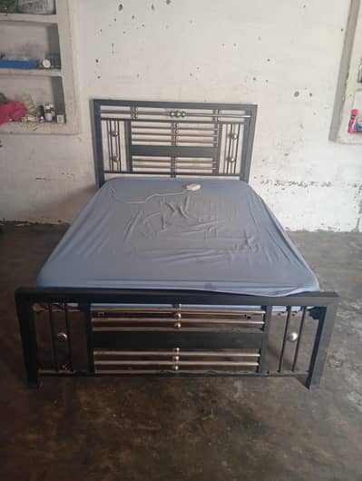 Iron Queen size Bed