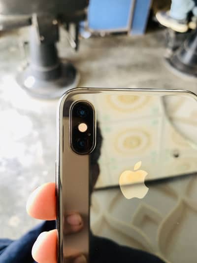 Apple iPhone XS