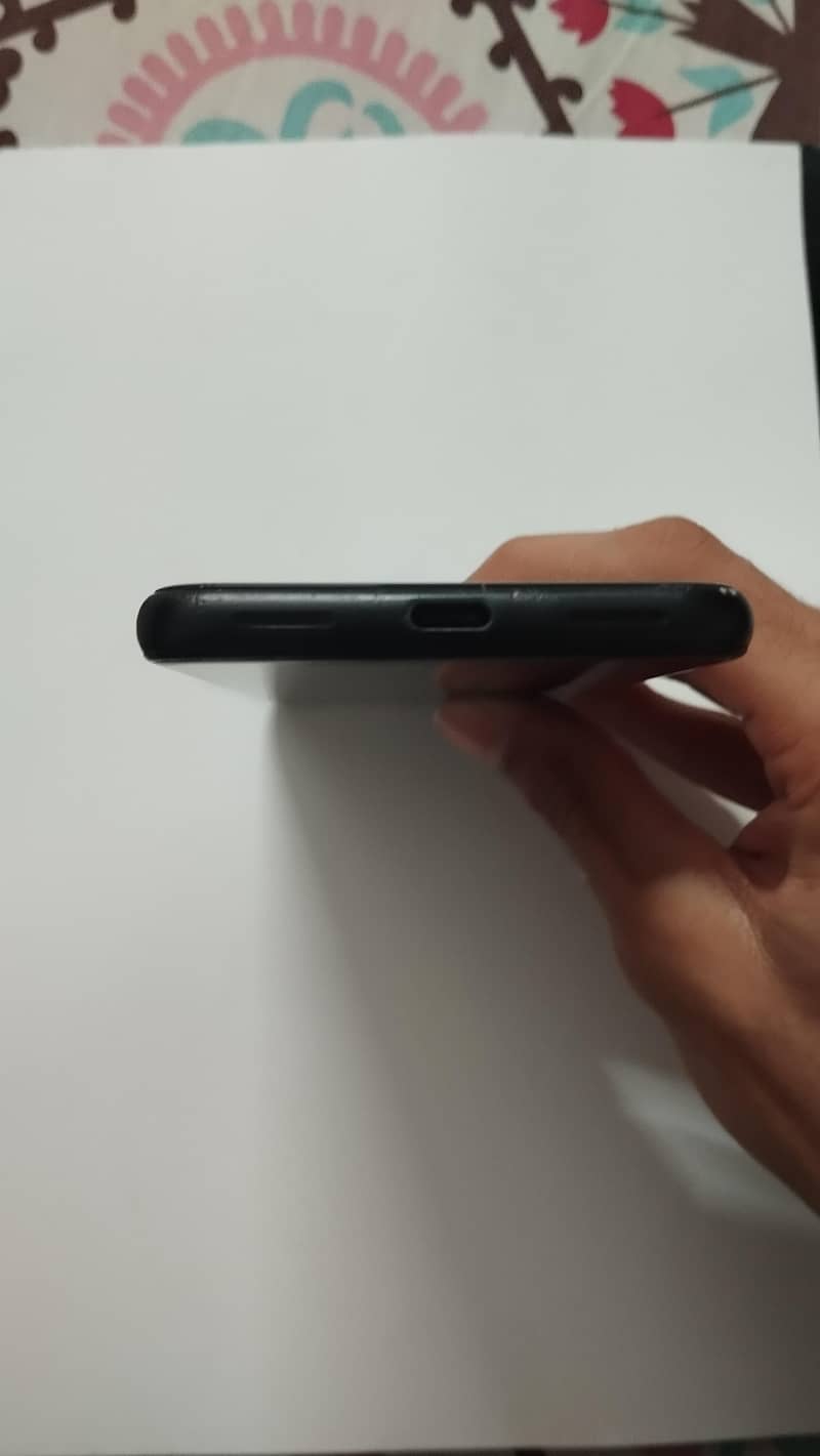 Google Pixel 4 3