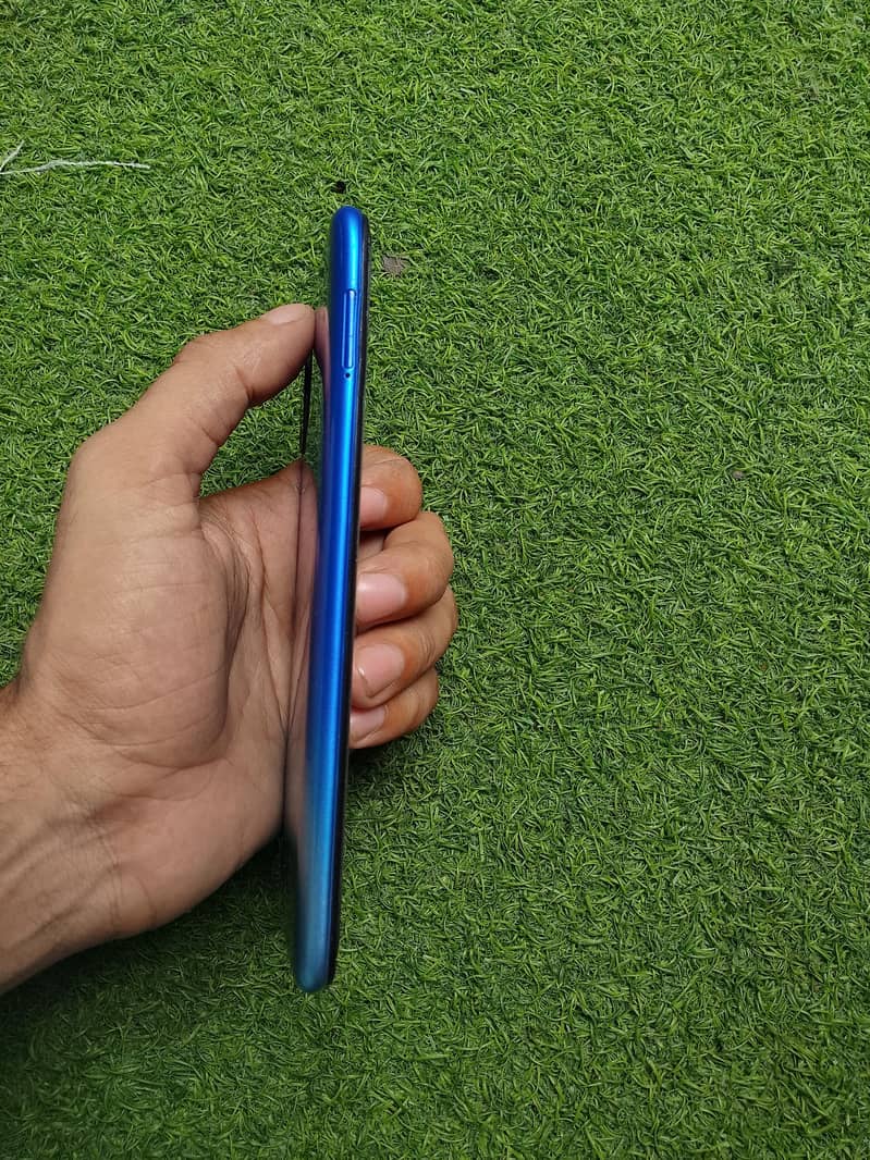 Tecno Spark 4 4