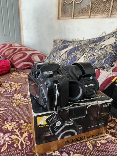 Nikon D3400 with 70-300mm lens
