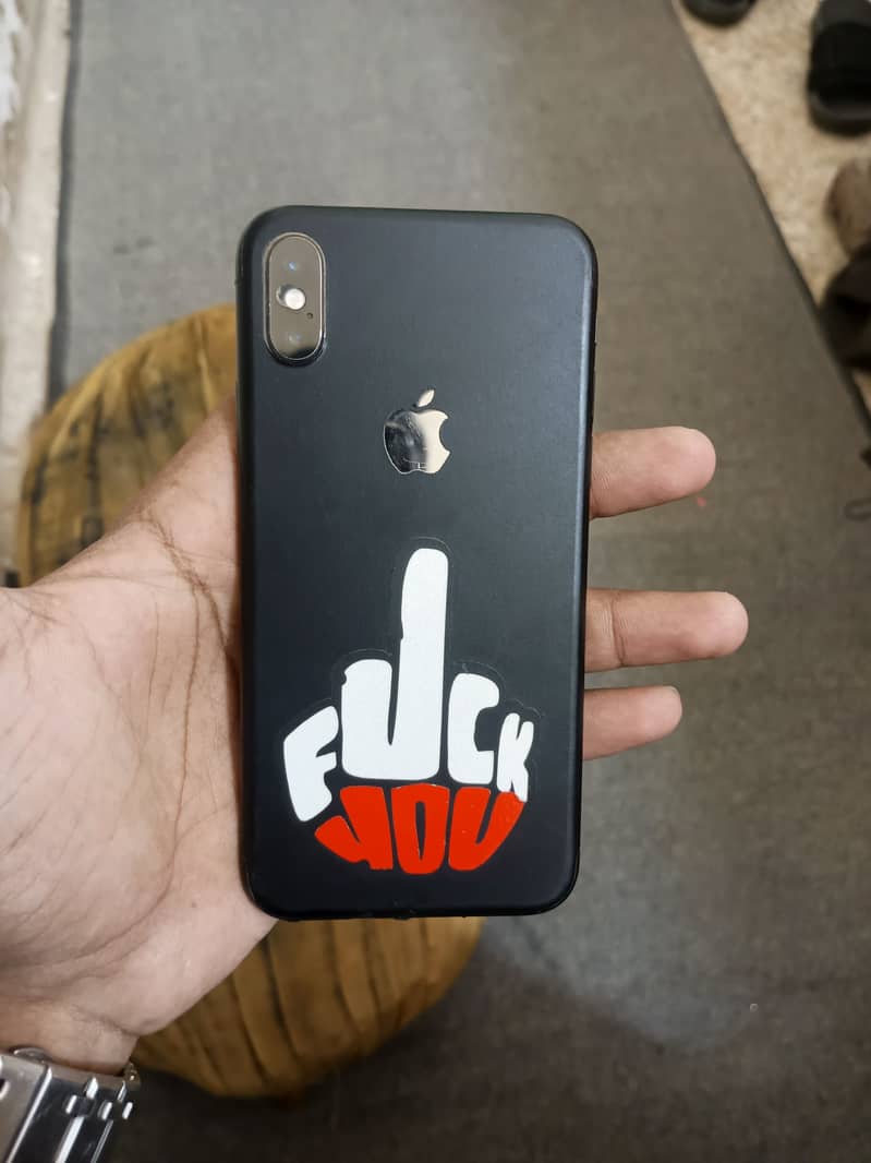 Apple iPhone X 3