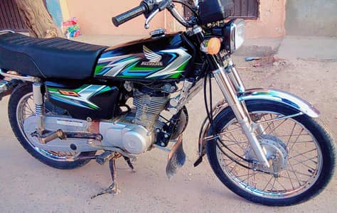 23 ka 11 month ki ha har cheez ok ha document all clear ha 03021267373