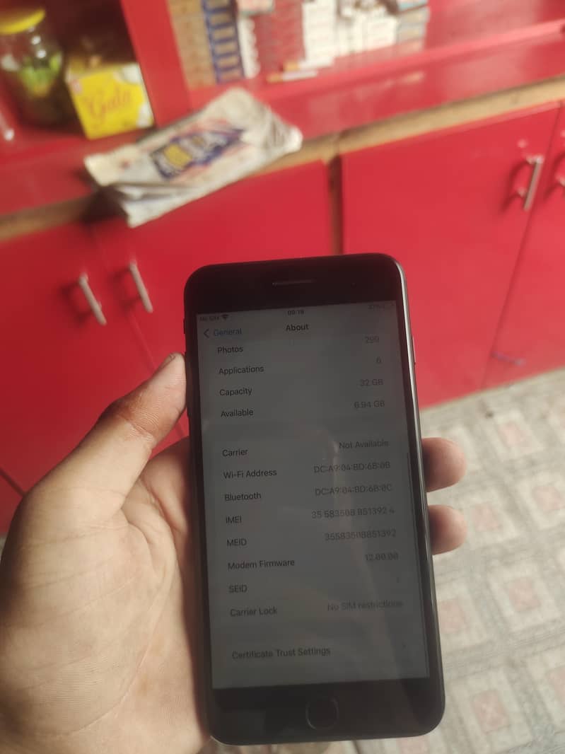 Apple iPhone 7 Plus 1