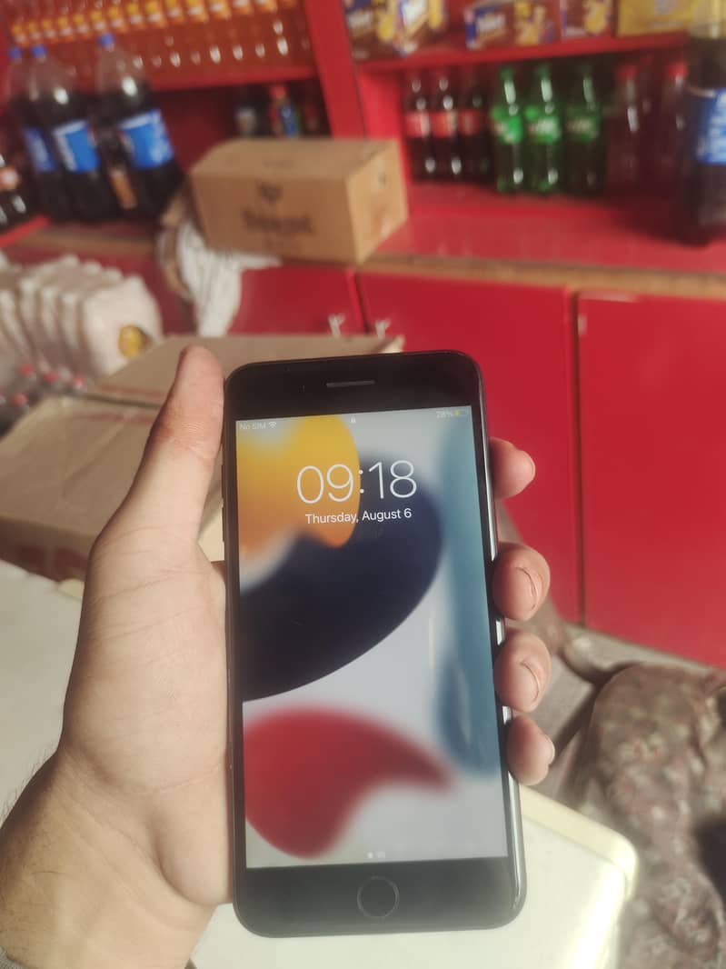 Apple iPhone 7 Plus 3