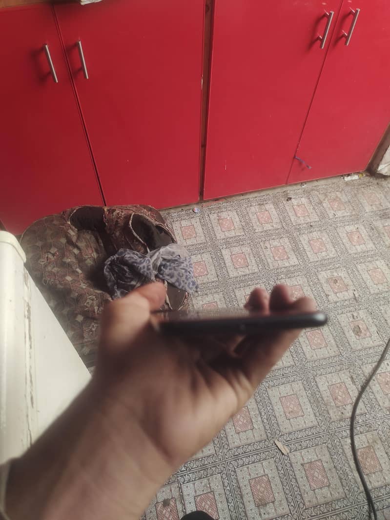 Apple iPhone 7 Plus 5