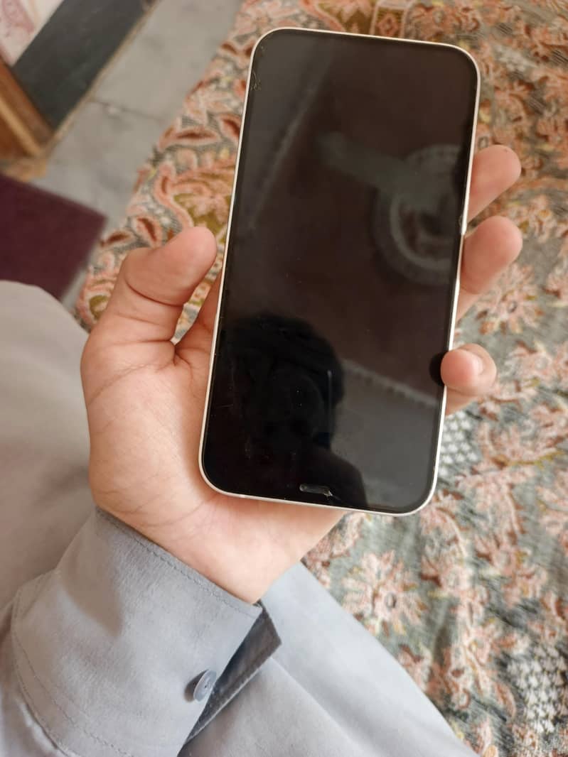 Apple iPhone 12 2