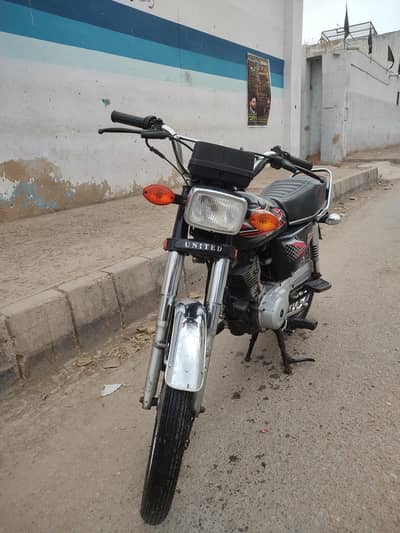 bike United 125 model 2018 Karachi registration selad engin03188264599