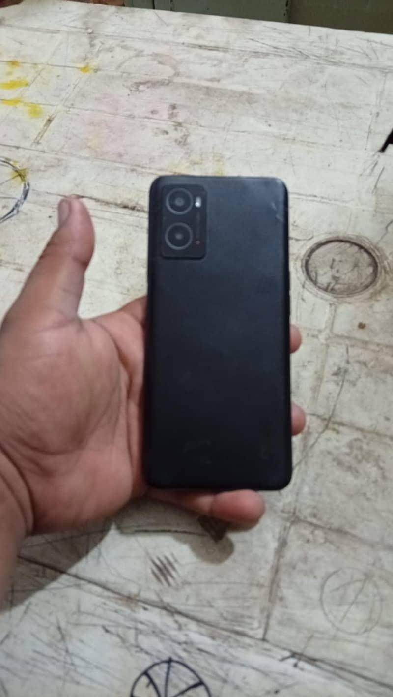OPPO A76 3